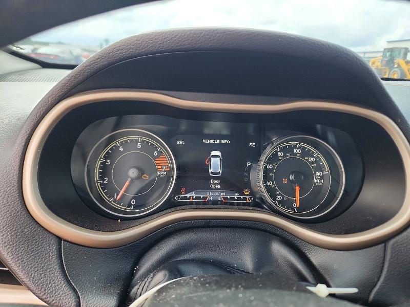 Photo 9 from auction – 2018 JEEP CHEROKEE with VIN 1C4PJMDB5JD599180