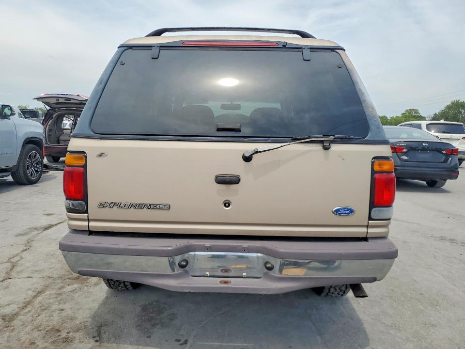 Photo 6 from auction – 1997 FORD EXPLORER with VIN 1FMDU32E4VUC56699