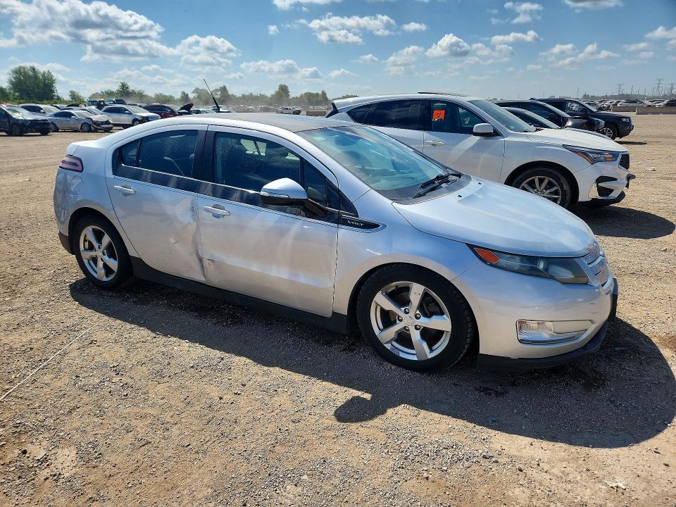 Photo 4 from auction – 2012 CHEVROLET VOLT with VIN 1G1RA6E44CU106542