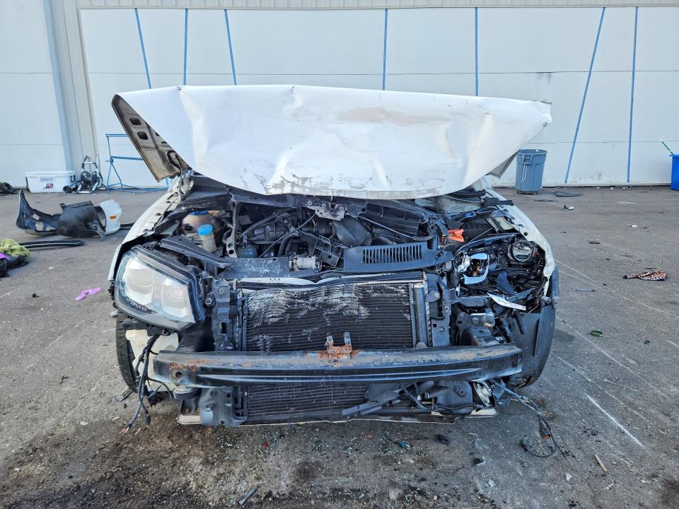 Zdjęcie 5 z aukcji – 2014 VOLKSWAGEN EOS z VIN WVWBW8AH9EV006125