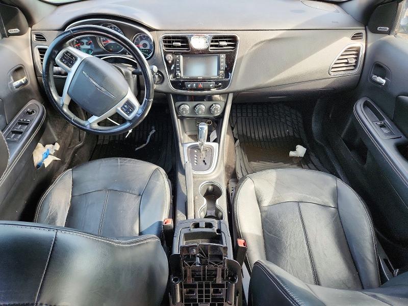 Photo 8 from auction – 2011 CHRYSLER 200 LIMITED with VIN 1C3BC2FG6BN517927
