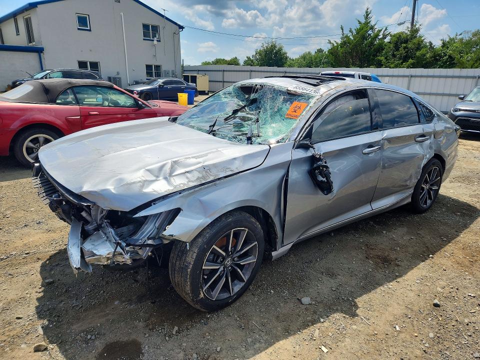 HONDA ACCORD 2022 with VIN 1HGCV1F55NA061127 - Photo from auction