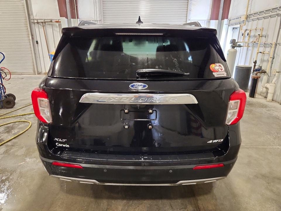 Photo 6 from auction – 2022 FORD EXPLORER with VIN 1FMSK8DH3NGB47537