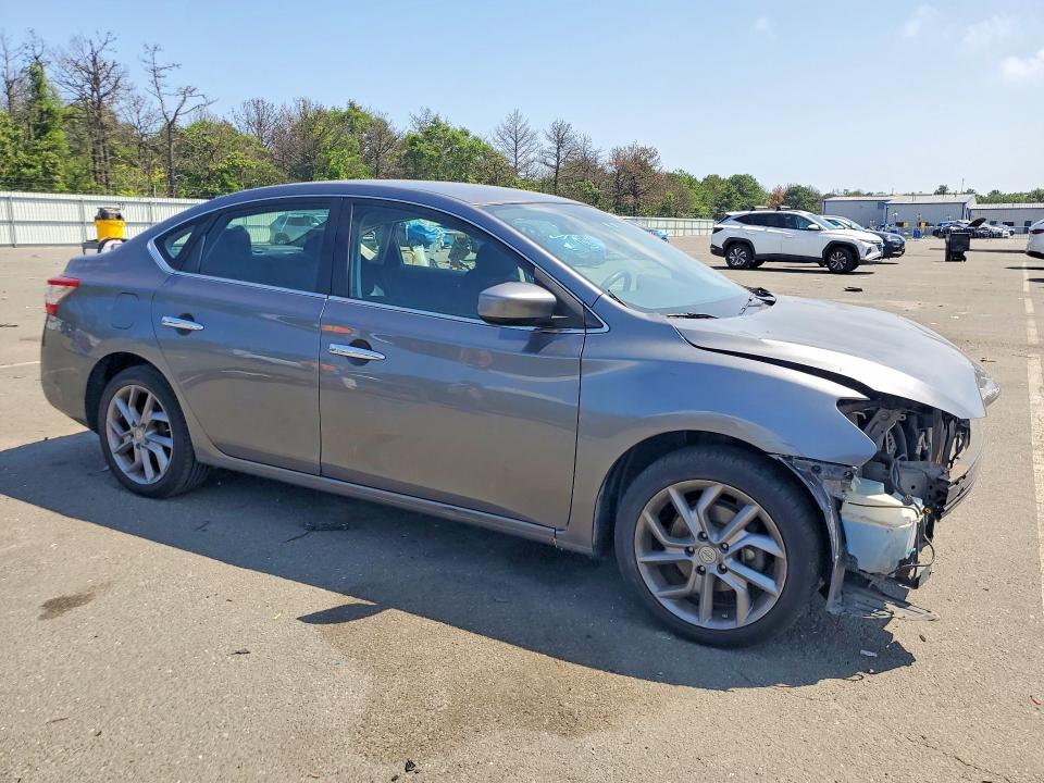 Photo 4 from auction – 2015 NISSAN SENTRA with VIN 3N1AB7AP5FY237555
