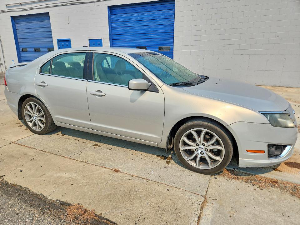 Photo 4 from auction – 2010 FORD FUSION with VIN 3FAHP0JA4AR164770