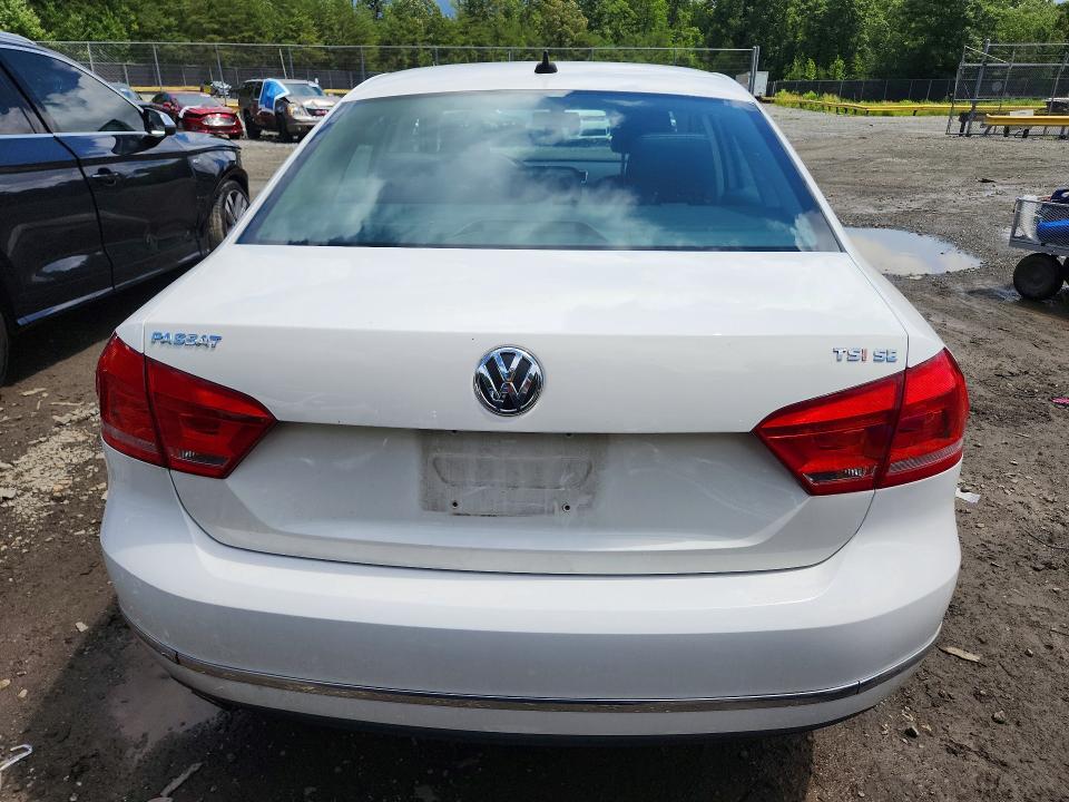 Photo 6 from auction – 2015 VOLKSWAGEN PASSAT with VIN 1VWBT7A35FC073192