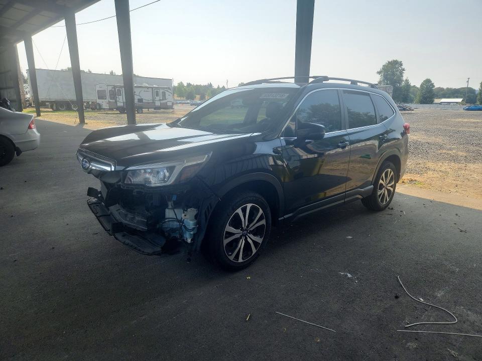 SUBARU FORESTER 2019 with VIN JF2SKASC5KH539414 - Photo from auction