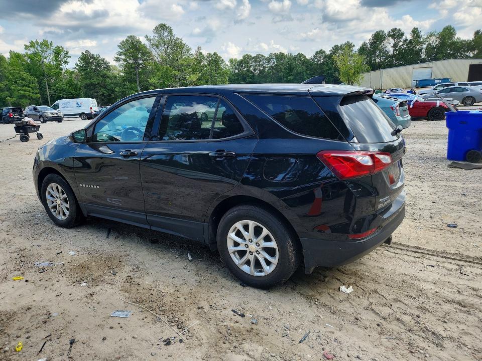 Photo 2 from auction – 2019 CHEVROLET EQUINOX with VIN 3GNAXHEV2KL381821