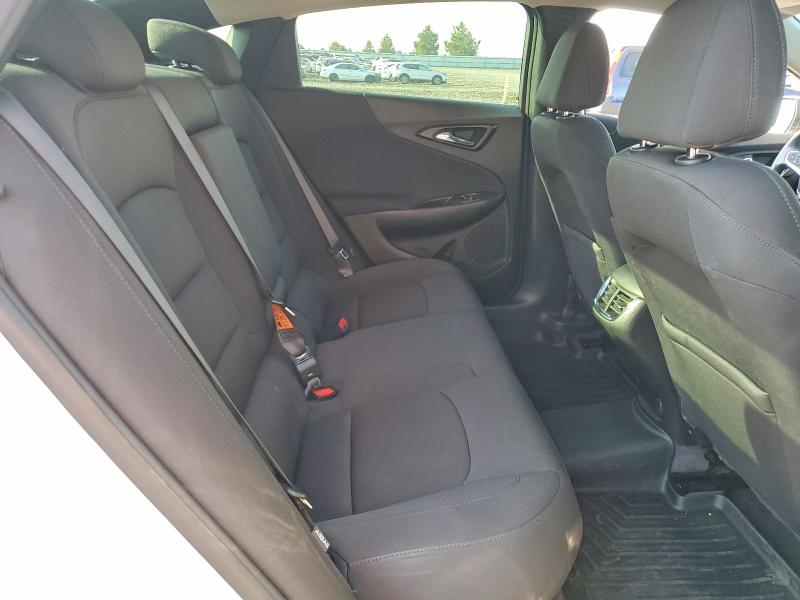 Photo 10 from auction – 2021 CHEVROLET MALIBU with VIN 1G1ZD5ST2MF078291