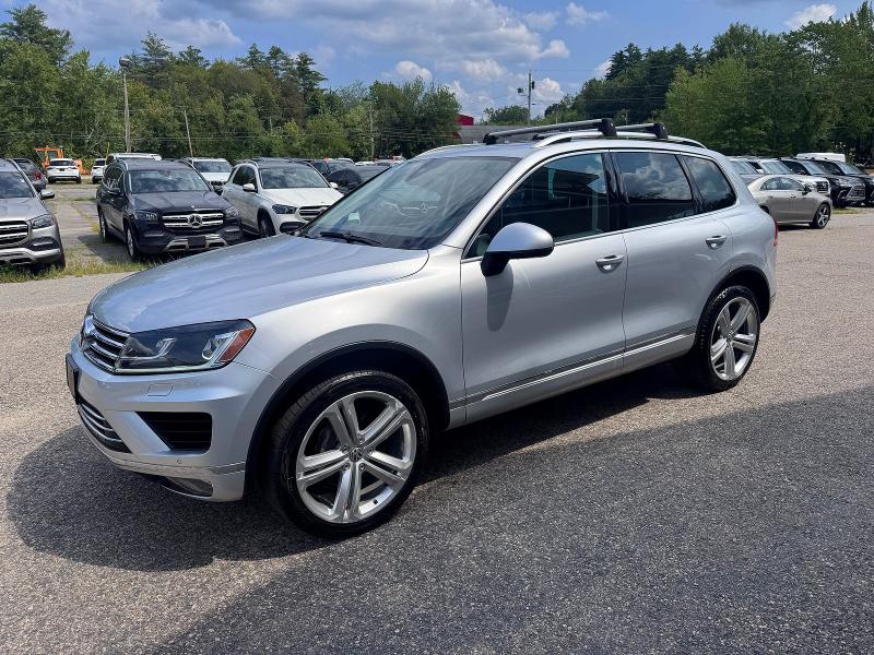 Photo 2 from auction – 2017 VOLKSWAGEN TOUAREG with VIN WVGGF7BP8HD001557