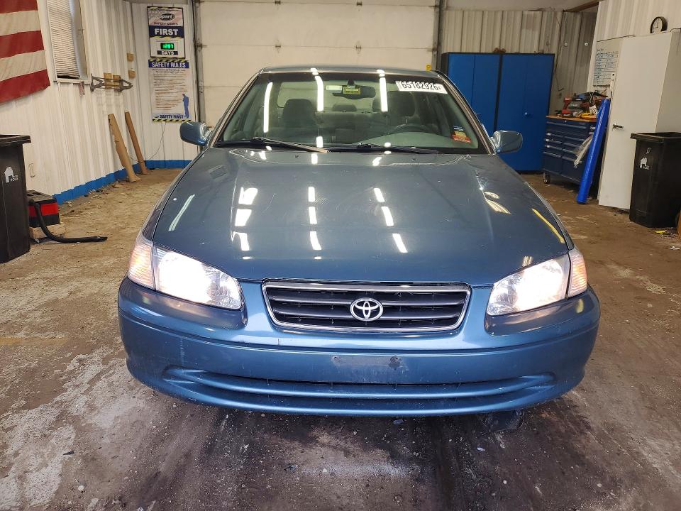 Photo 5 from auction – 2000 TOYOTA CAMRY with VIN 4T1BF22K3YU942366