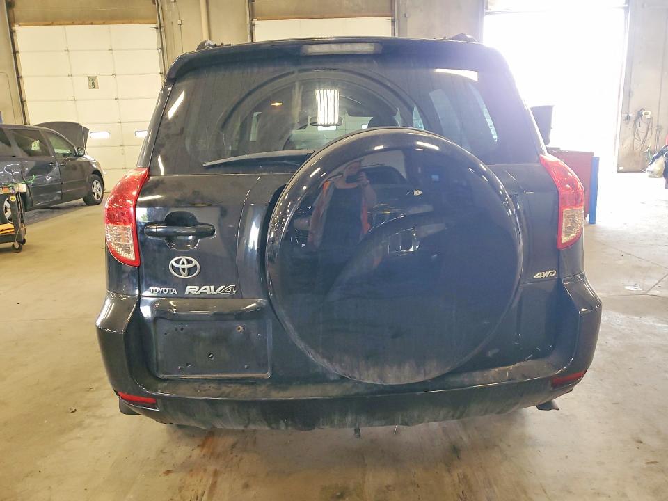 Photo 6 from auction – 2008 TOYOTA RAV4 with VIN JTMBK33V886048334