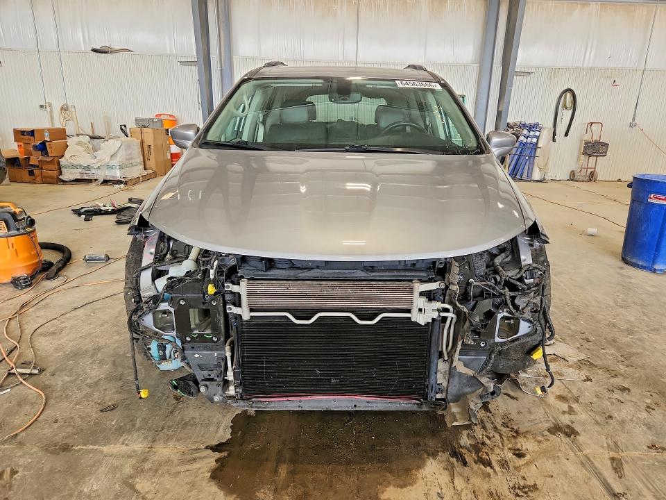 Photo 5 from auction – 2020 CHRYSLER PACIFICA with VIN 2C4RC1BG5LR279311