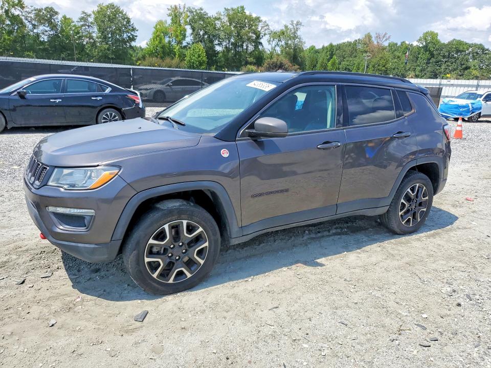 JEEP COMPASS 2020 with VIN 3C4NJDDBXLT122233 - Photo from auction