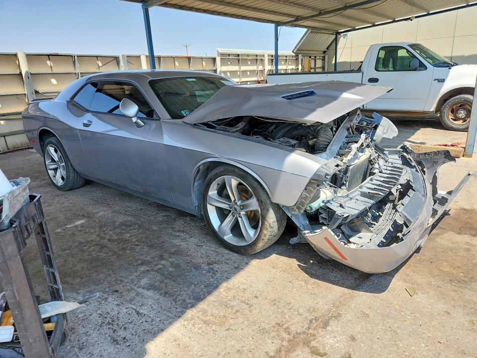 Photo 4 from auction – 2018 DODGE CHALLENGER with VIN 2C3CDZAGXJH132380