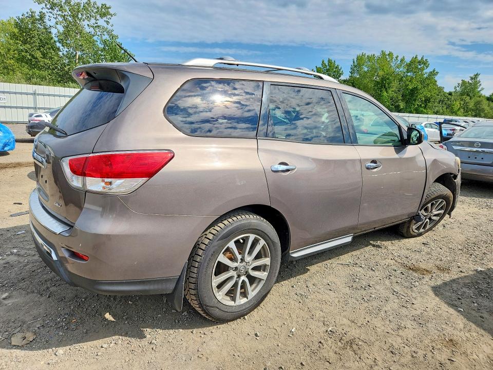 Photo 3 from auction – 2013 NISSAN PATHFINDER with VIN 5N1AR2MM1DC668652