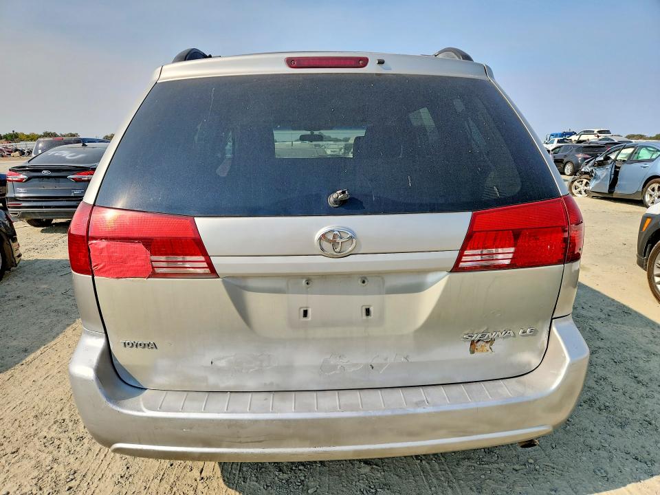 Photo 6 from auction – 2005 TOYOTA SIENNA with VIN 5TDZA23C15S260160