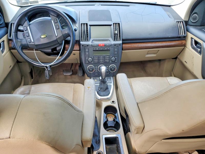 Photo 8 from auction – 2009 LAND ROVER LR2 with VIN SALFT24NX9H139336