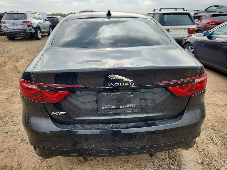 Zdjęcie 6 z aukcji – 2021 JAGUAR XF z VIN SAJBL4GX1MCY89424