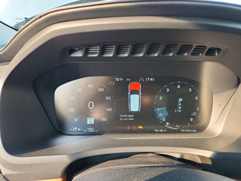 Photo 9 from auction – 2016 VOLVO XC90 with VIN YV4A22PL8G1049085