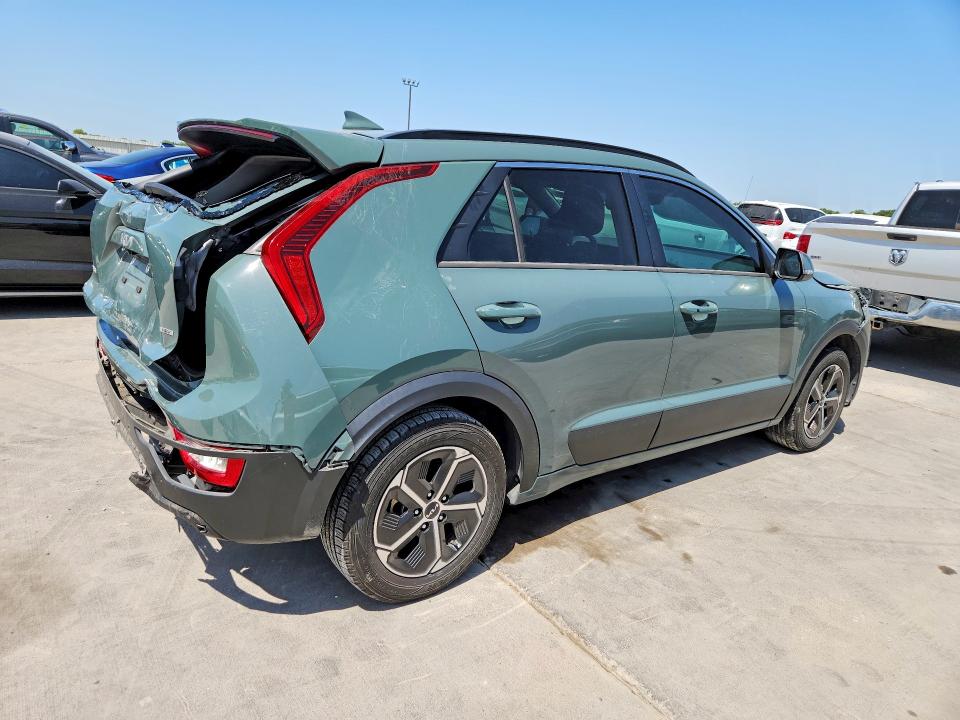 Photo 3 from auction – 2023 KIA NIRO with VIN KNDCR3LE9P5081671