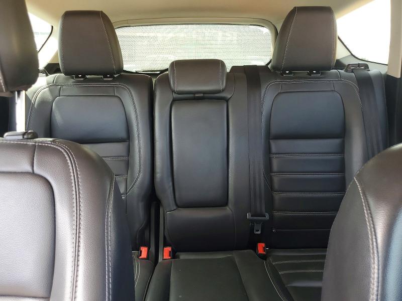 Photo 10 from auction – 2019 FORD ESCAPE with VIN 1FMCU0HD1KUA80277