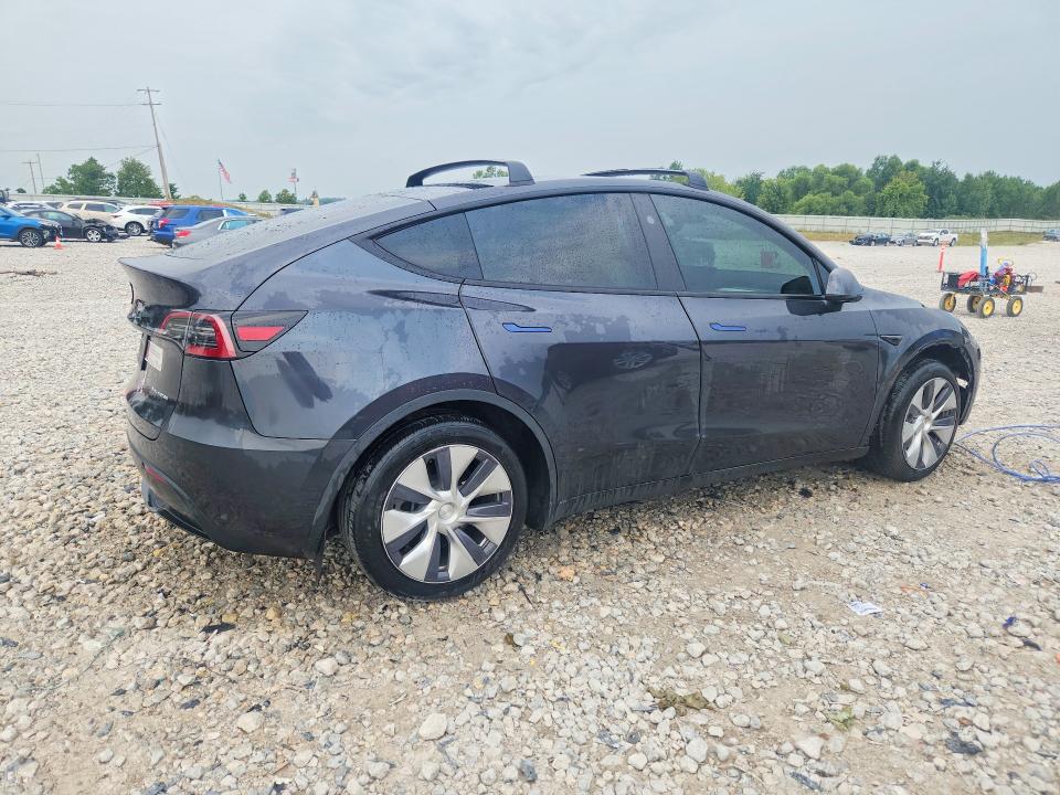 Photo 3 from auction – 2024 TESLA MODEL Y with VIN 7SAYGDEE3RF993229