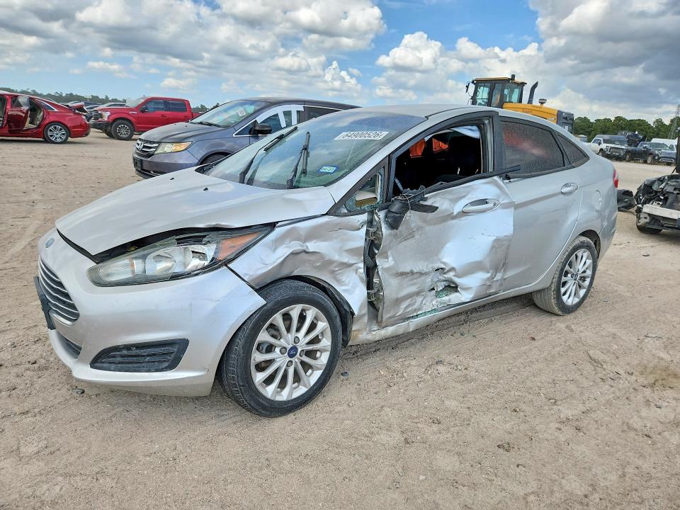 FORD FIESTA 2015 with VIN 3FADP4BJ5FM126604 - Photo from auction