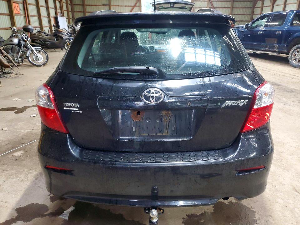 Photo 6 from auction – 2010 TOYOTA COROLLA MATRIX with VIN 2T1KU4EE0AC394390
