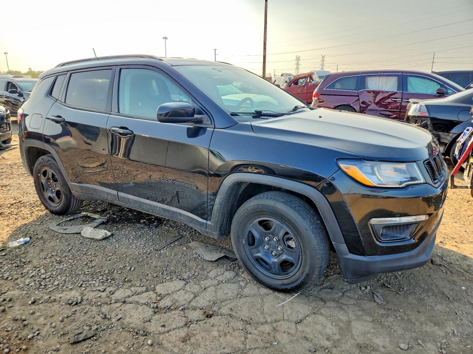 Photo 4 from auction – 2021 JEEP COMPASS with VIN 3C4NJCBB5MT510825