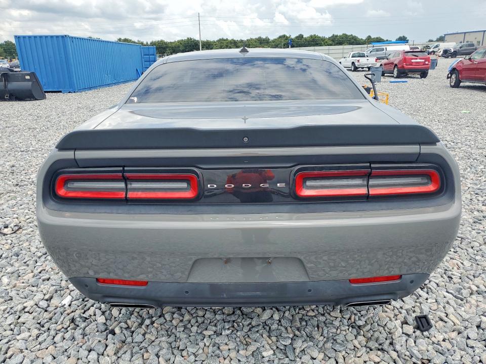 Photo 6 from auction – 2018 DODGE CHALLENGER with VIN 2C3CDZFJ3JH318377