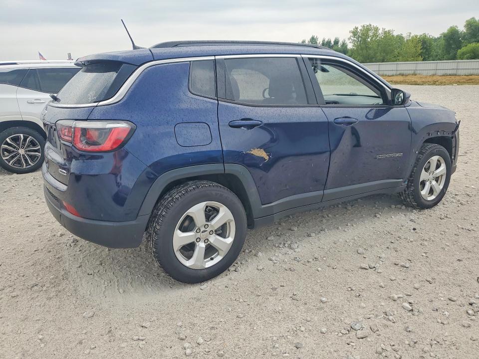 Photo 3 from auction – 2018 JEEP COMPASS with VIN 3C4NJCBBXJT235349