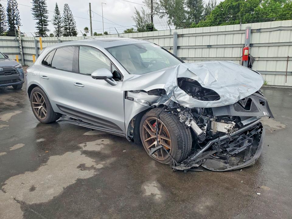Снимка 4 от търг – 2026 PORSCHE MACAN с VIN WP1AG2A5XTLB43304