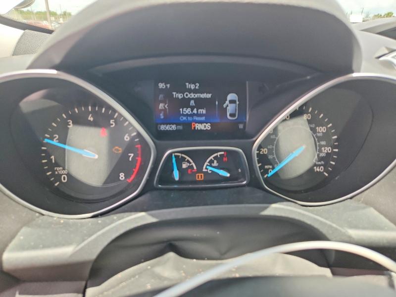 Photo 9 from auction – 2017 FORD ESCAPE with VIN 1FMCU9G95HUD44661