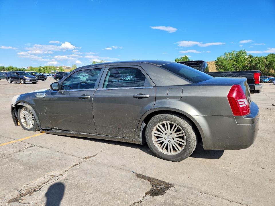 Photo 2 from auction – 2009 CHRYSLER 300 with VIN 2C3LA43D09H558007