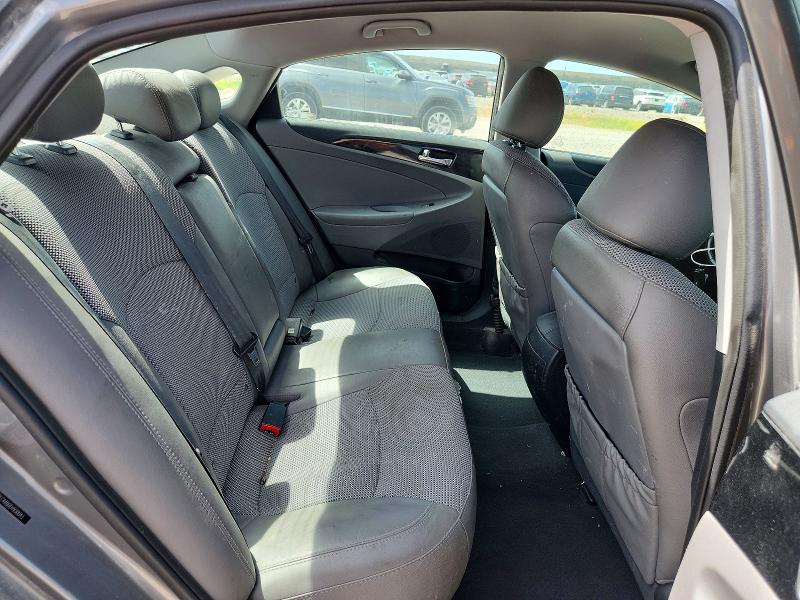 Photo 10 from auction – 2014 HYUNDAI SONATA with VIN 5NPEC4AB0EH930043