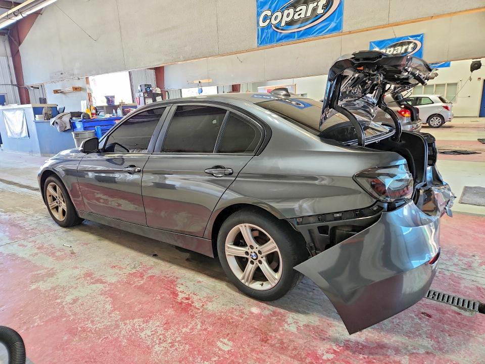 Photo 2 from auction – 2015 BMW 328 with VIN WBA3B3G52FNT68828