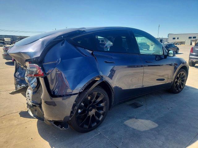 Фото 3 с аукциона – 2023 TESLA MODEL Y с VIN 7SAYGDEE5PA154158