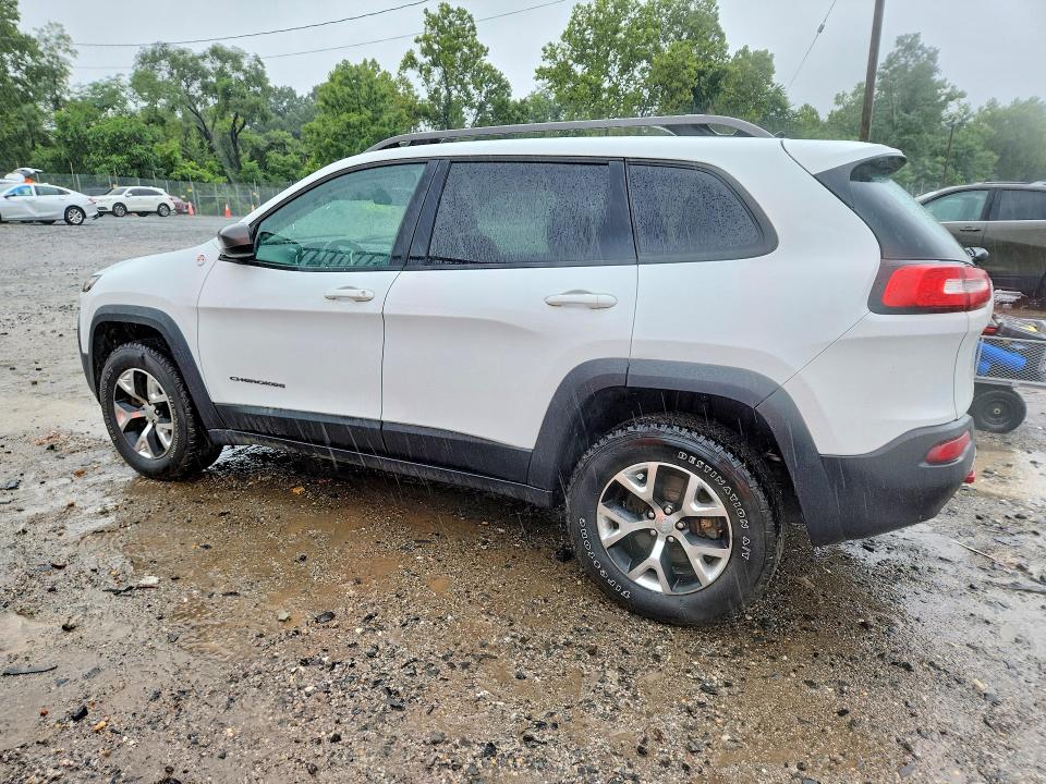 Photo 2 from auction – 2014 JEEP CHEROKEE with VIN 1C4PJMBS0EW214217