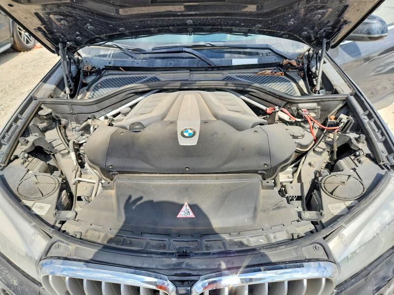 Photo 12 from auction – 2014 BMW X5 with VIN 5UXKR6C5XE0C02264