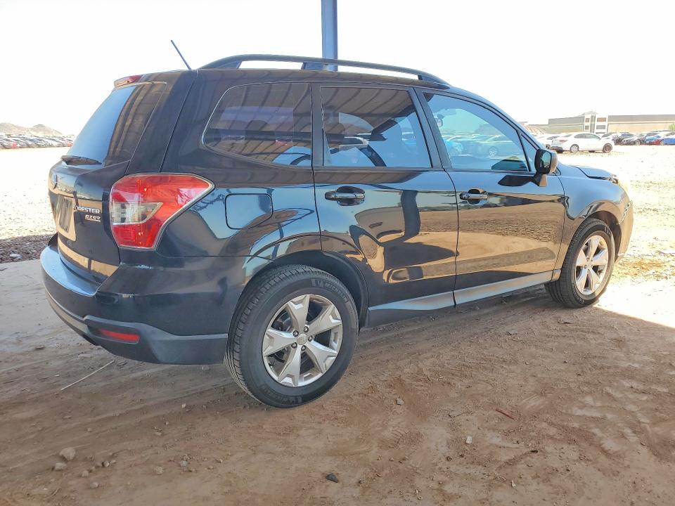 Foto 3 de la subasta – 2015 SUBARU FORESTER con VIN JF2SJABC4FH470661