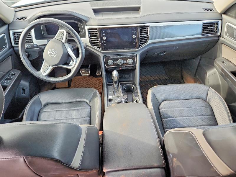 Photo 8 from auction – 2023 VOLKSWAGEN ATLAS with VIN 1V2FR2CA3PC556956
