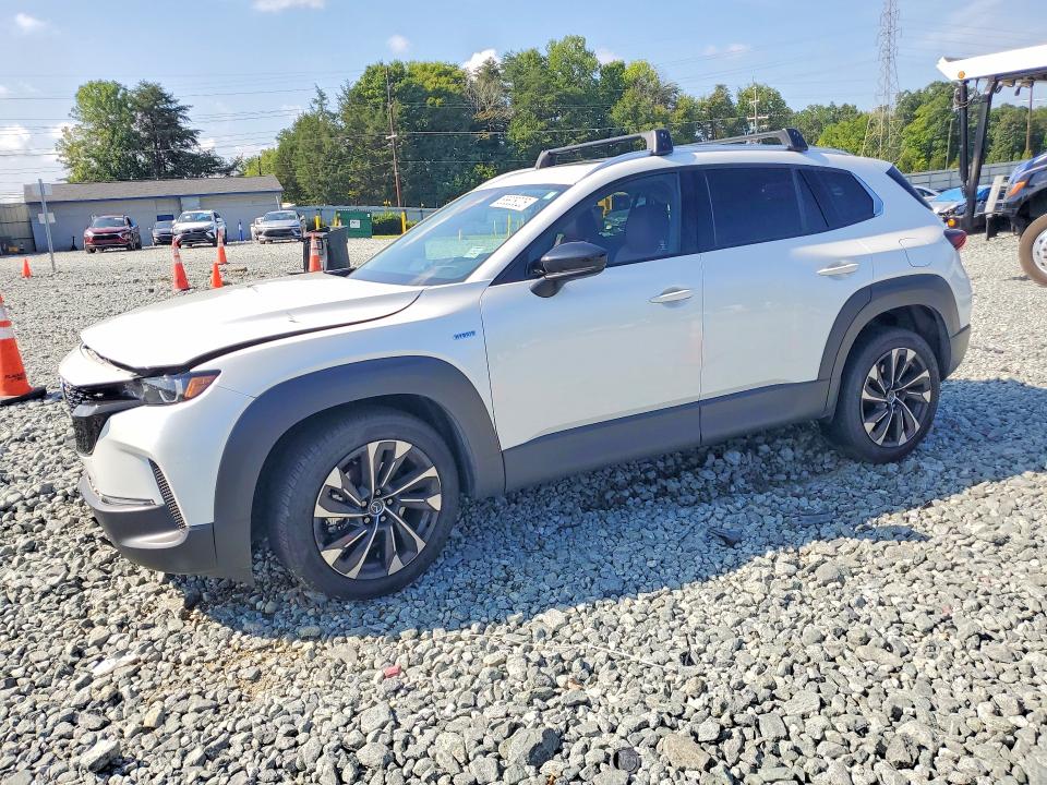 MAZDA CX-50 2025 with VIN 7MMVAAEW6SN118792 - Photo from auction