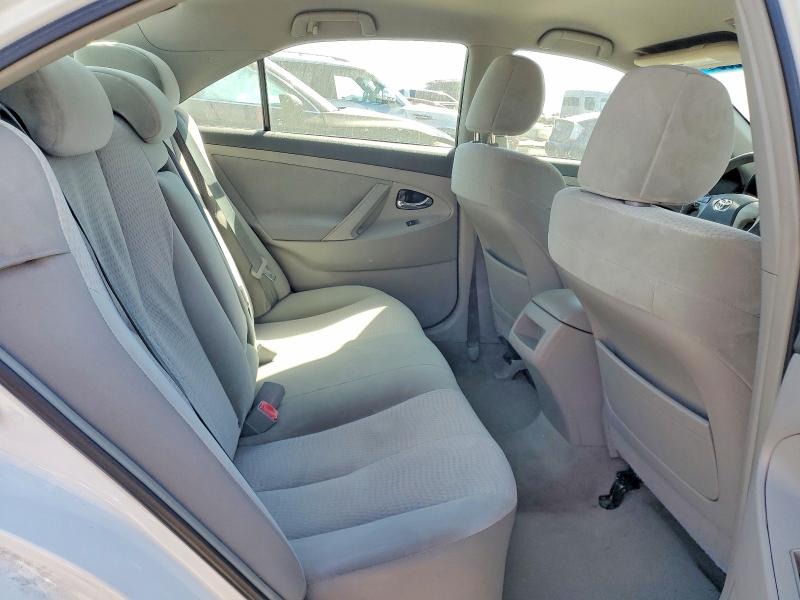 Photo 10 from auction – 2011 TOYOTA CAMRY with VIN 4T1BF3EK0BU625556