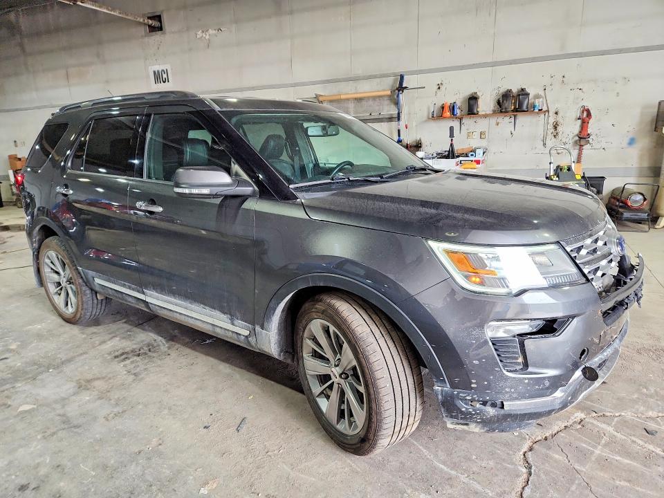Photo 4 from auction – 2018 FORD EXPLORER with VIN 1FM5K8F84JGA04763