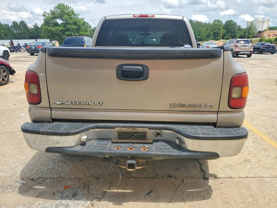 Photo 6 from auction – 2001 CHEVROLET SILVERADO with VIN 2GCEC19V311185815