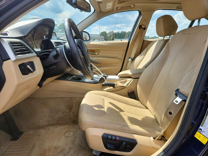 Photo 7 from auction – 2012 BMW 328 with VIN WBA3C1C59CF433090