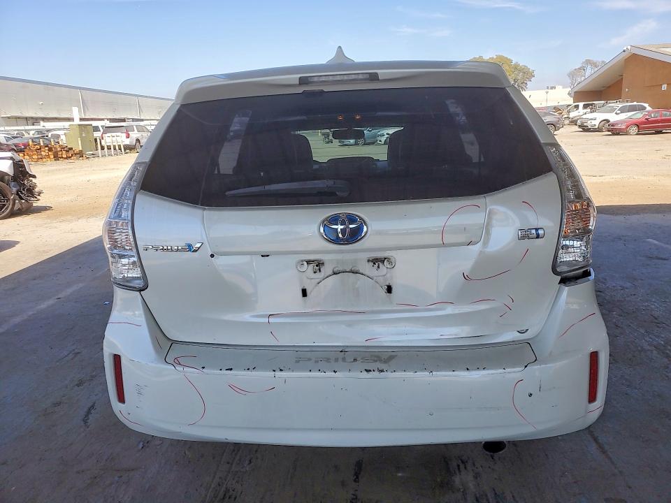 Photo 6 from auction – 2012 TOYOTA PRIUS V with VIN JTDZN3EU4C3088396