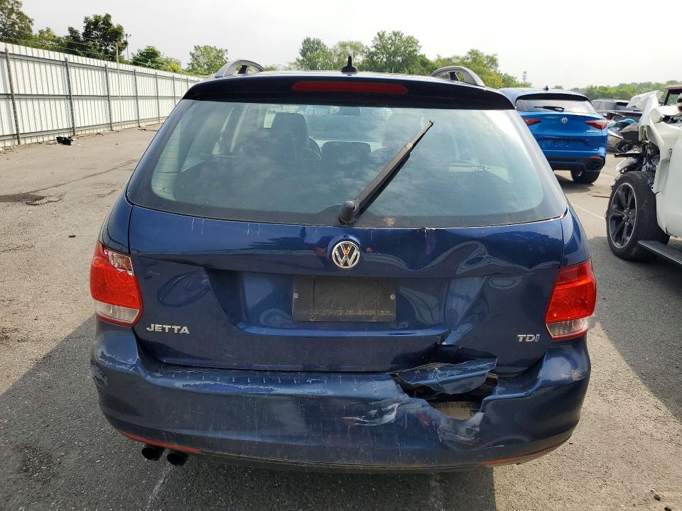Photo 6 from auction – 2013 VOLKSWAGEN JETTA with VIN 3VWPL7AJ5DM616671