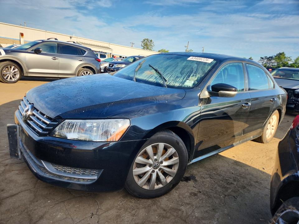 VOLKSWAGEN PASSAT 2013 with VIN 1VWAP7A30DC032255 - Photo from auction